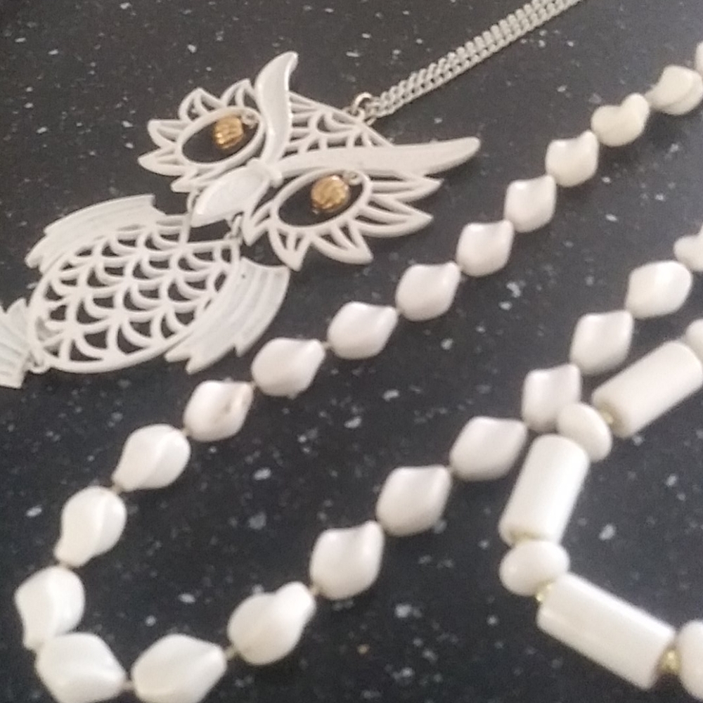LOT White Necklaces+Post Earrings Vintage Bundle